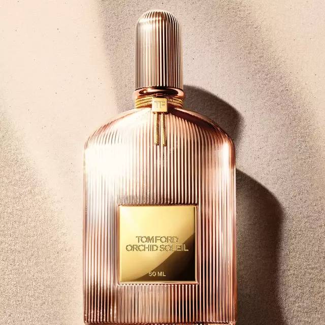 tomford2021闄愰噺绮夎壊褰╁,tomford褰╁鍥剧墖