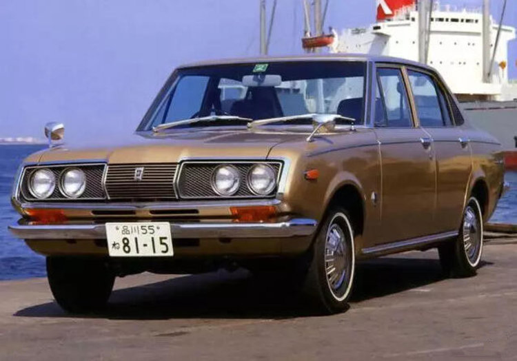 谈情怀还行，谈性能还差的远一些，锐志真的一蹶不振还是会奋起直追？