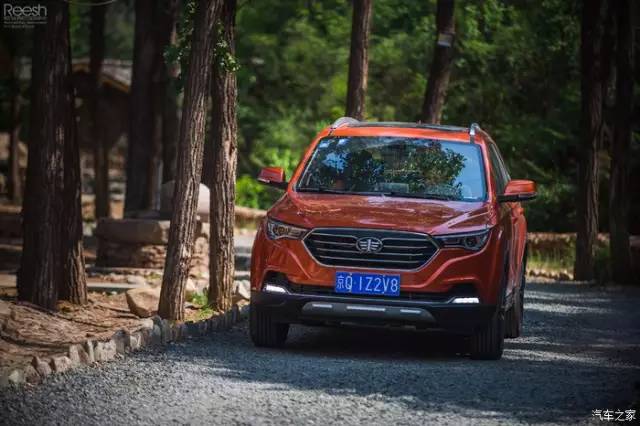 1.6l自然吸气的suv走长途够不够用,比较实用的一款车奔腾x40用车感受