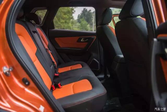 1.6l自然吸气的suv走长途够不够用,比较实用的一款车奔腾x40用车感受