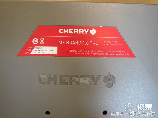 这就是“最正宗”的青轴了——CHERRYMXBOARD1.0TKL引发的思考