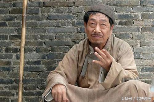 父亲和儿子背后的故事大全,父与子背后的真实故事