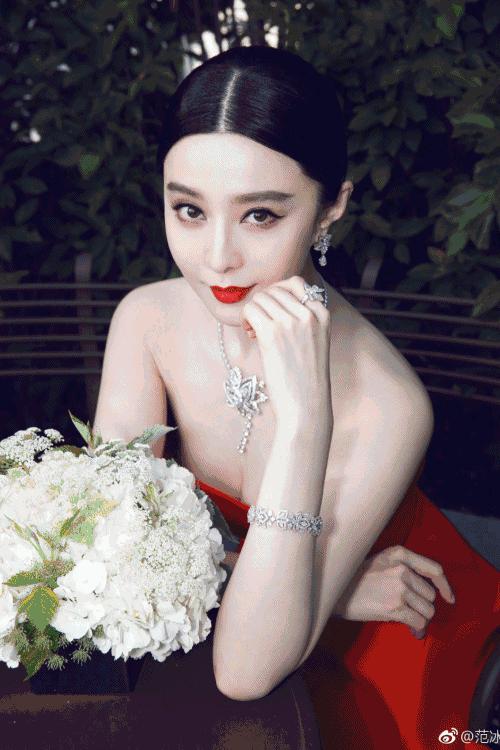 范冰冰消水肿,范冰冰面部浮肿严重脸大一圈