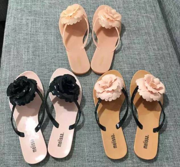 网红夏季百搭拖鞋,2019网红拖鞋夏