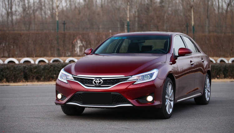 谈情怀还行，谈性能还差的远一些，锐志真的一蹶不振还是会奋起直追？