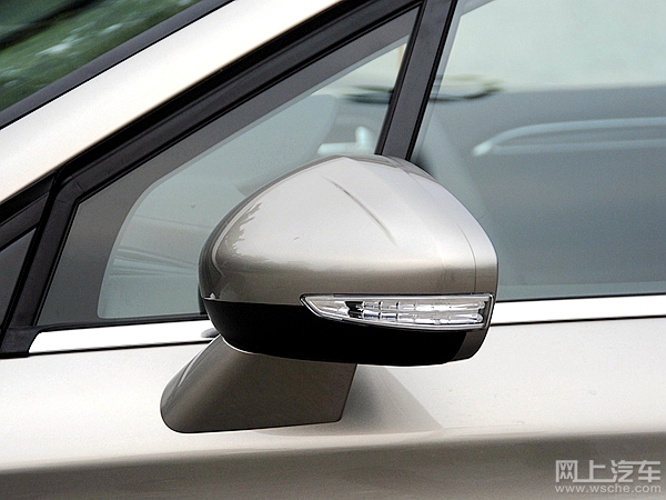 汽车贴膜大概需要多少钱合适,汽车贴膜一般要多少钱合适