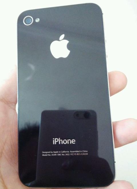 网友买了个苹果,iphone4s为什么不能插卡