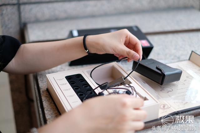 1more高清降噪圈铁蓝牙耳机评测,简单说说发烧级无线降噪耳机1more