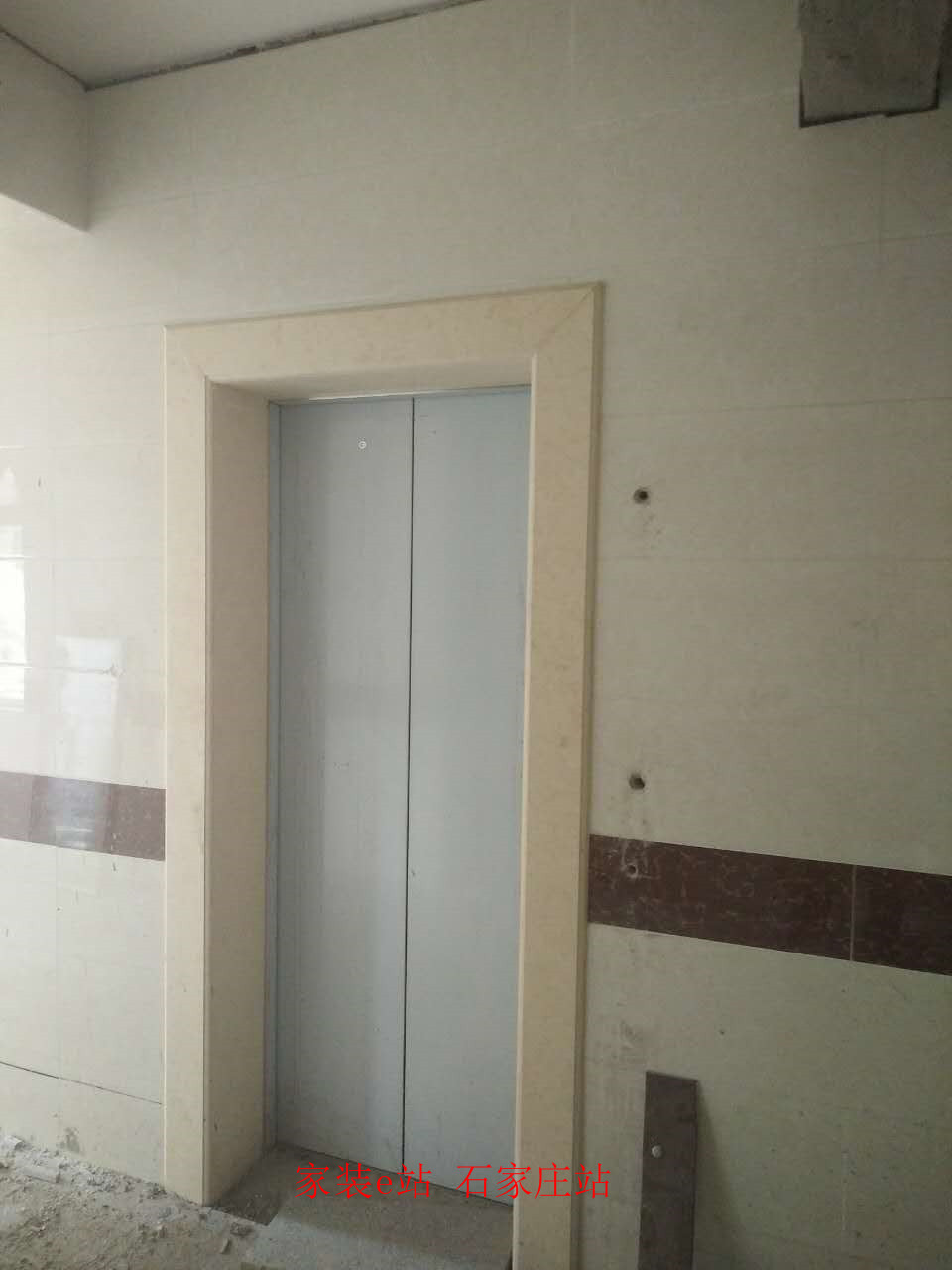 7月19号走访“白金汉府”最新施工进度