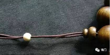 佛珠的穿法三通打结视频,佛珠108三通的穿法慢步骤