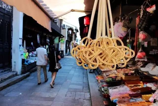 上海老夫妻旅行路线攻略,上海适合老年人去的地方推荐