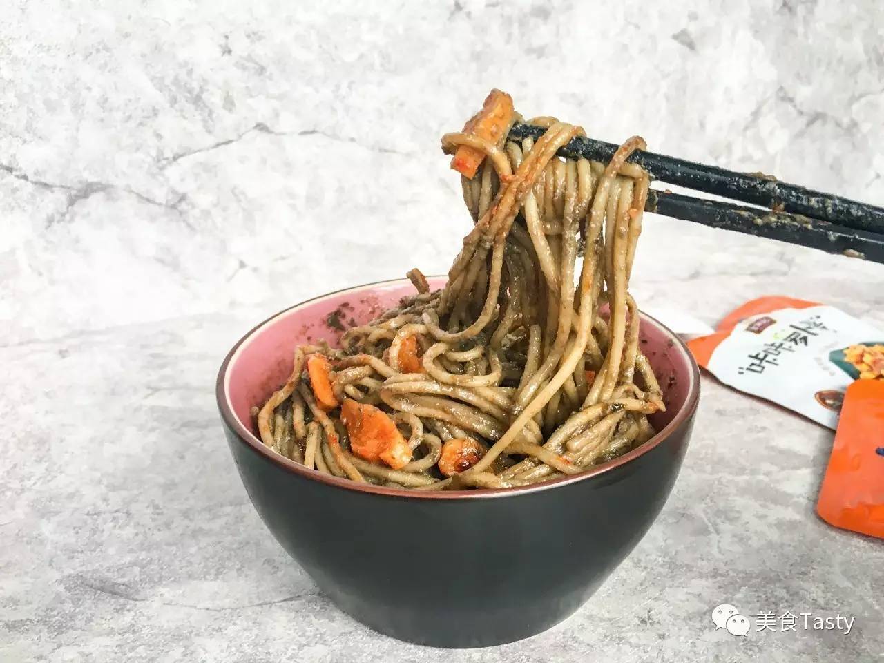 一些好吃又便宜又耐嚼的零食,这些高颜值零食我猜你全都没吃过