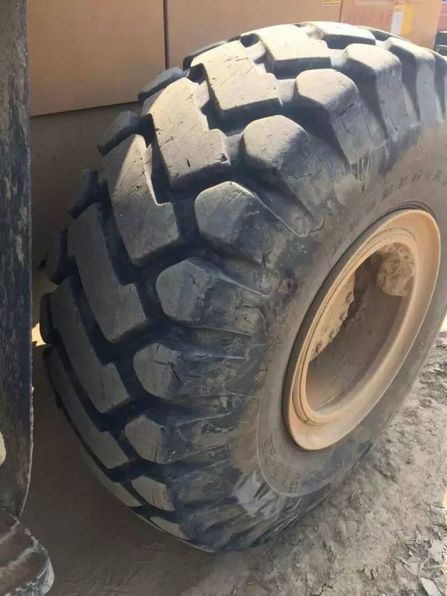 如何挑选二手装载机,怎样选购矿用二手装载机视频教程