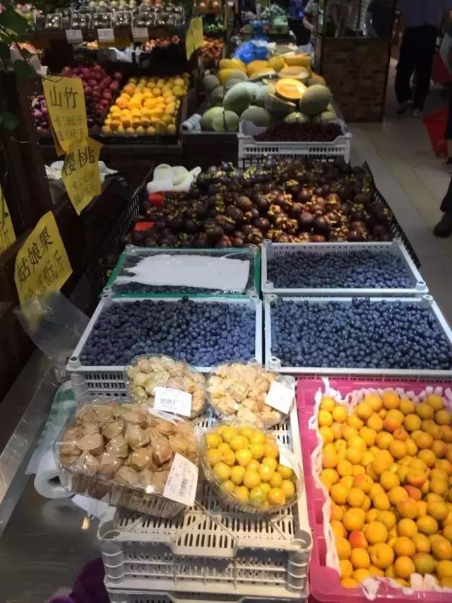 这家盛极一时的生鲜超市到底怎么样？——探访地利生鲜北京万泉庄路店