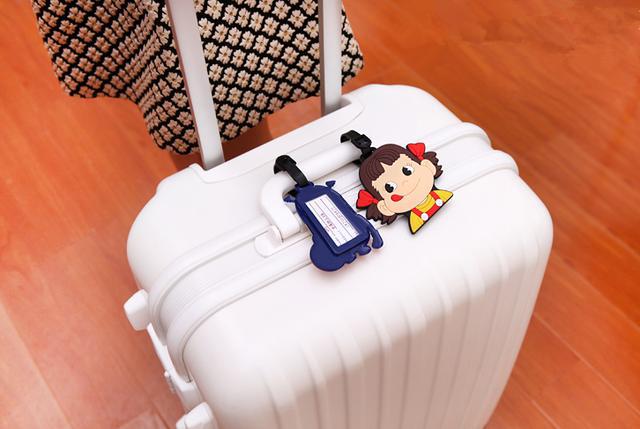 飞机上行李丢失要赔偿吗,乘坐飞机无免费行李托运该怎么办