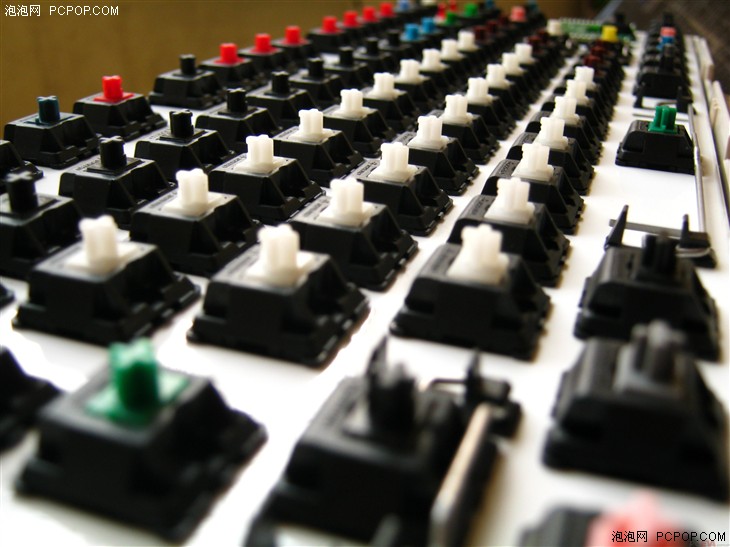 手机闪屏、WiFi信号弱咋办？笔记本、机械键盘咋选？