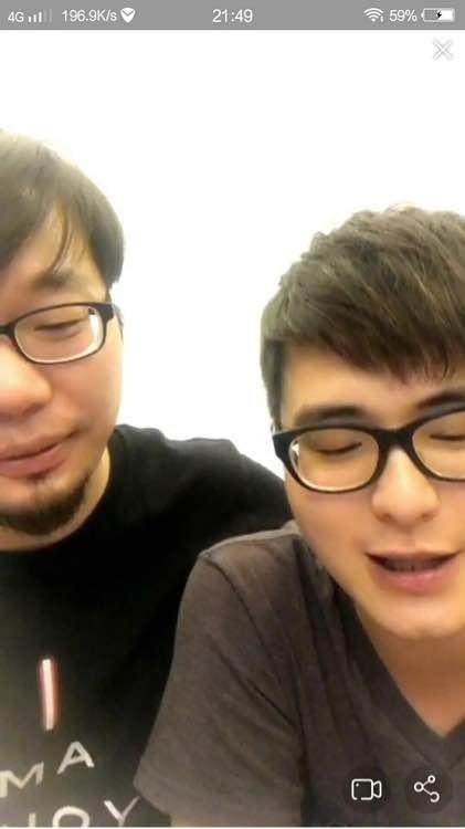 LPL屎上第一真男人，直播吃翔说到做到，吃到最后竟然哭了