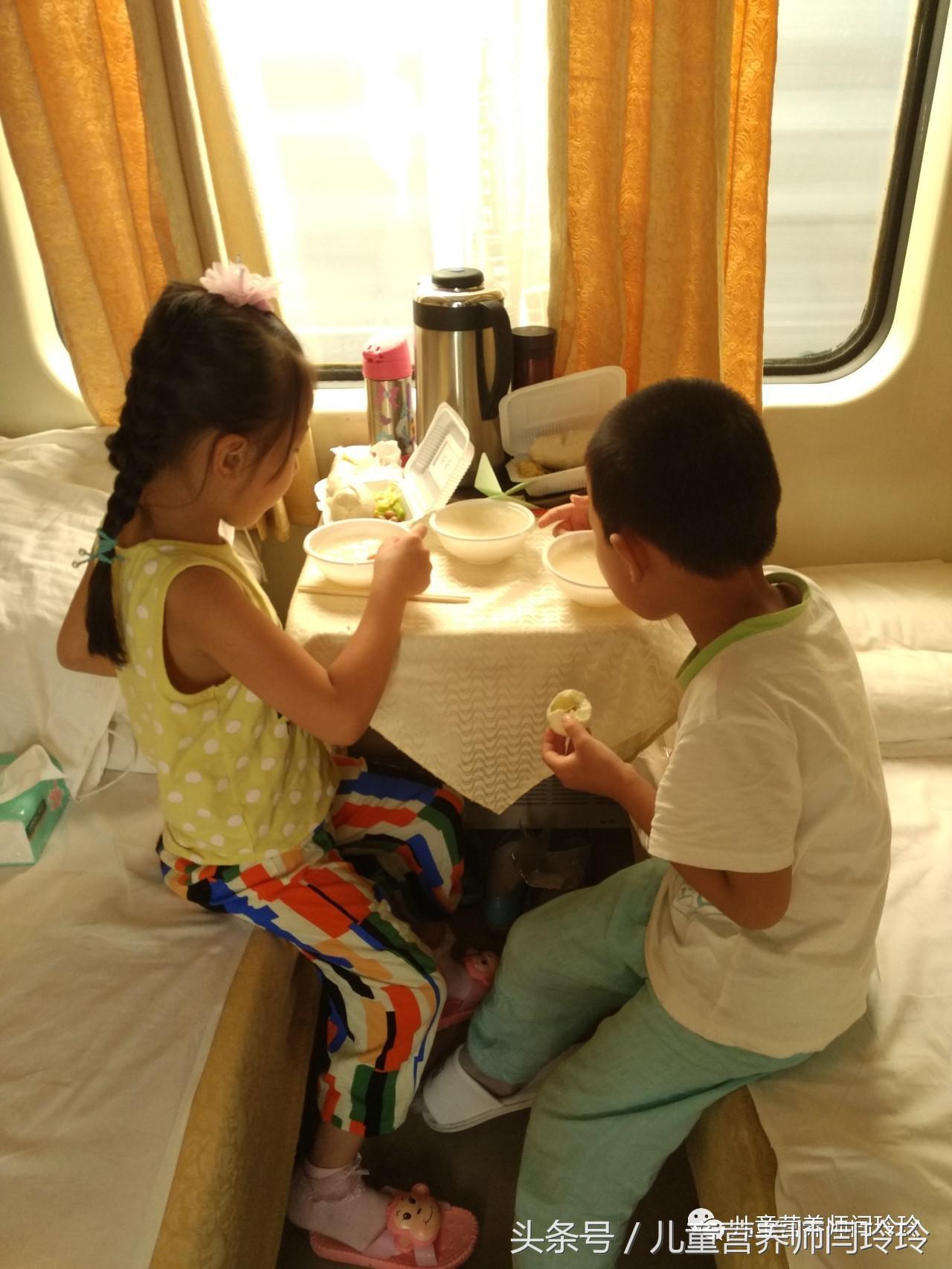 心得分享：暑假出行高峰，超过1.2米的儿童如何轻松买车票？坐卧铺儿童票是半价吗？一一为您解答