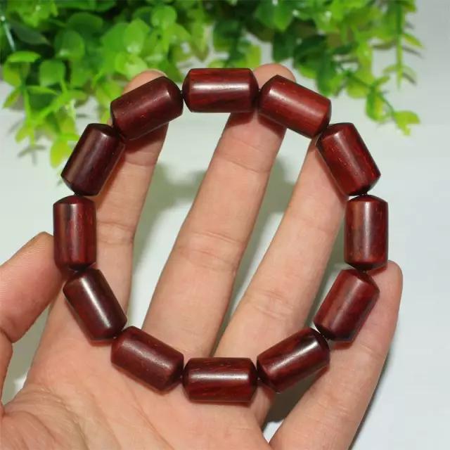 小叶紫檀不小心沾了酒精怎么办,小叶紫檀掉水里怎么处理