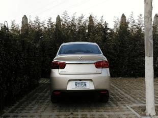 雪铁龙c4世嘉1.6l自动豪华型油耗,雪铁龙c4世嘉是家轿里的佼佼者吗