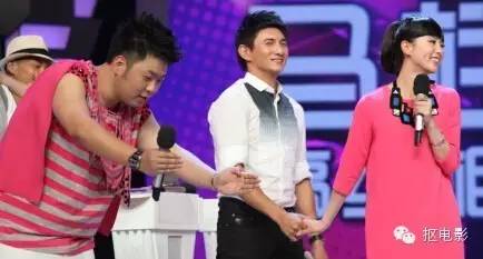 一向低调的隆诗，高调起来10个亿都打不住！