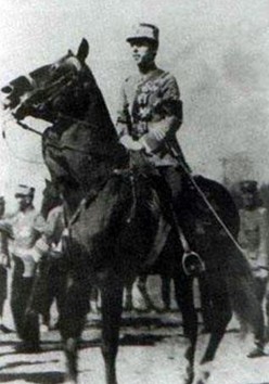 张学良到底有没有实力打关东军,张学良被日本欺负真实历史