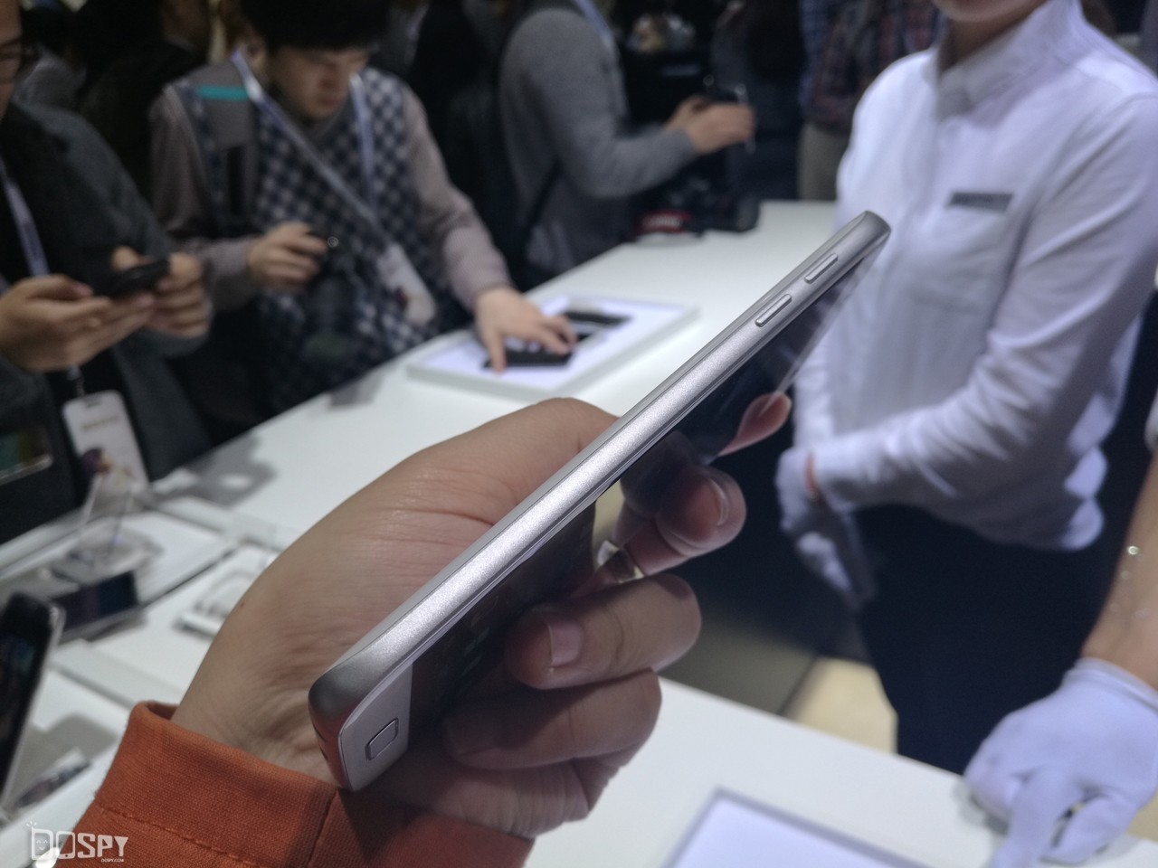 三星GalaxyS7edge多少钱,三星s7edge国行全新报价