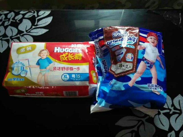 安儿乐扭扭裤测评,好奇金装成长拉拉裤