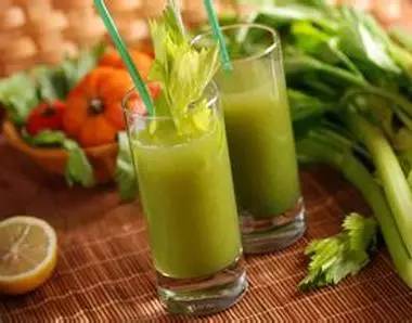 醉酒态势怎么快速解酒,喝啤酒醉酒后喝什么有助于解酒