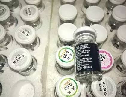 喜欢戴美瞳的人关注了！贵阳这家化妆品店有问题！快告诉身边的人