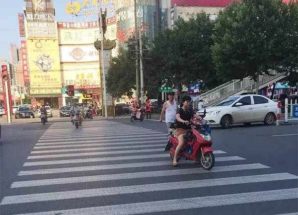 焦作不文明交通,不文明交通行为曝光直播