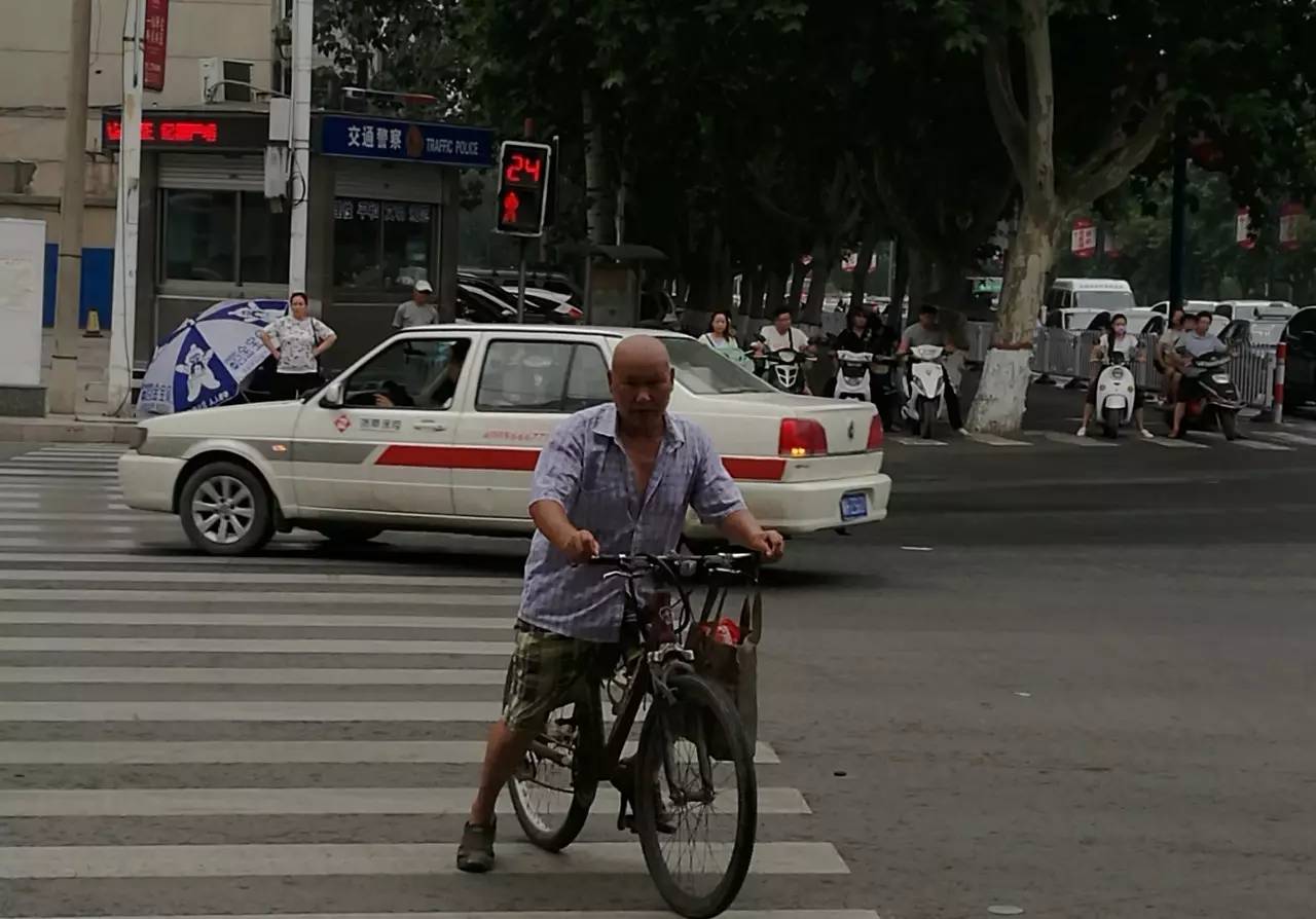 焦作不文明交通,不文明交通行为曝光直播