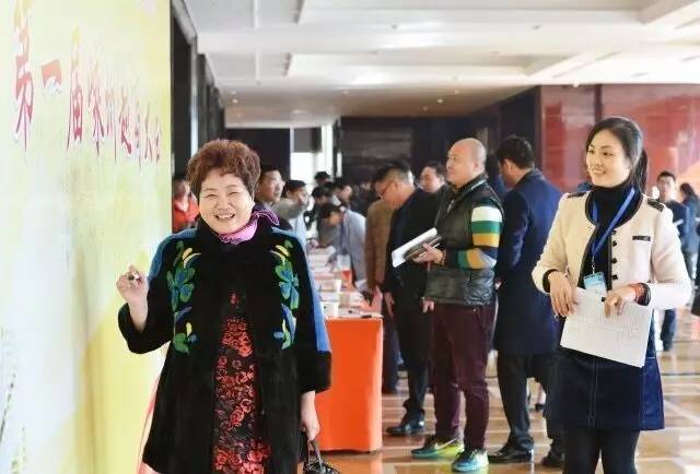 凝心聚力打造三大攻坚战,凝心聚力高质量打赢三大攻坚战