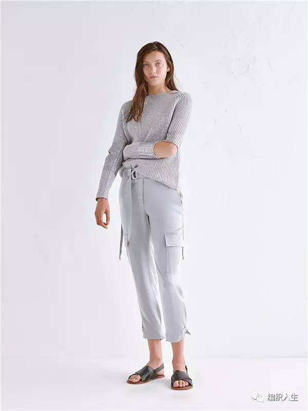 毛衣破洞风,毛衣今年最流行十款毛衣