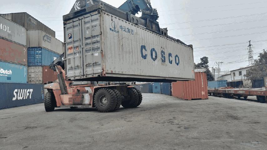 “三个推进”辽宁行｜实拍沈阳东站货场到底谁最抢镜？