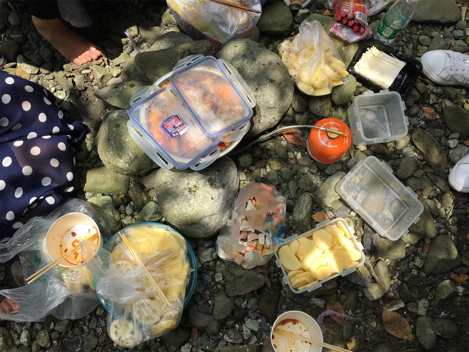 暑假生活这才是童年真实的样子,小时候你们是怎么过暑假的