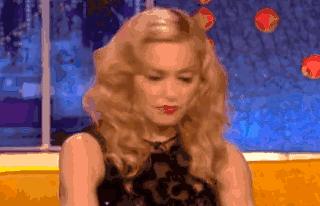 老牌Diva的抓马：Madonna信件曝光，称WhitneyHouston“平庸到可怕”