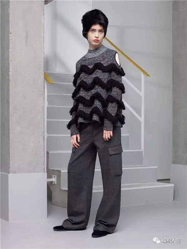 毛衣破洞风,毛衣今年最流行十款毛衣