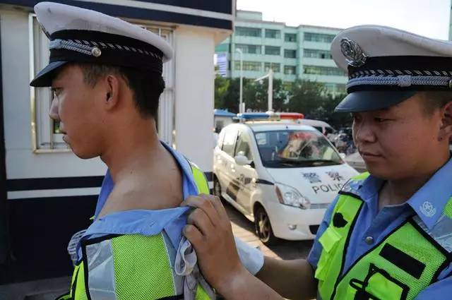 高温持续20天后连续下大雨,高温持续20天突降暴雨