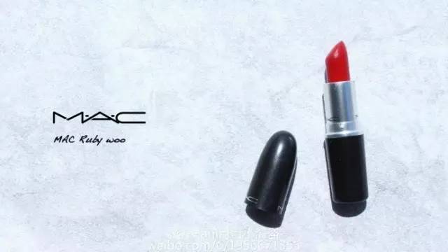 不用美白你也可以白成一道光,显白不化妆也能涂的口红