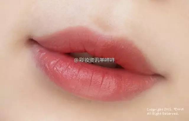 不用美白你也可以白成一道光,显白不化妆也能涂的口红