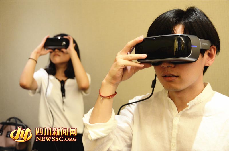 当大熊猫遇上VR粉丝可与其“零距离”接触了,图