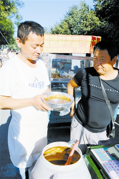 秘制农家大酱,老王农家黄豆大酱