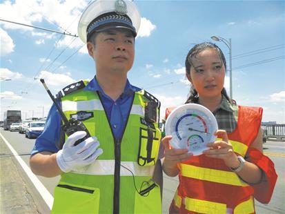 武汉高温地铁,武汉高温室外温度计