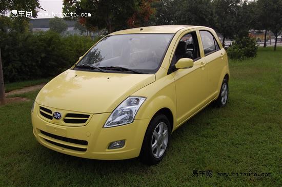 威志v2油箱装多少油,威志v2的中控是多大的