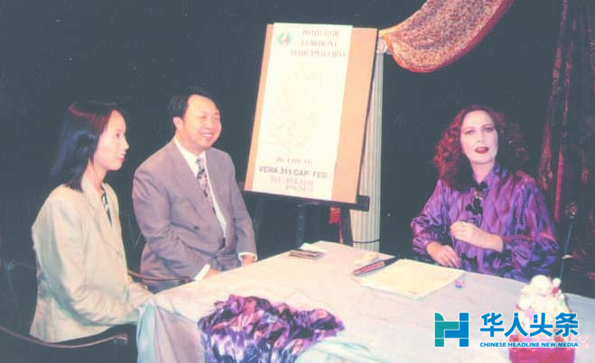 澶栧浗濯掍綋閲囪閽熷崡灞遍櫌澹殑瑙嗛,涓浗鍥介檯鐢佃鍙伴噰璁块挓鍗楀北闄㈠＋