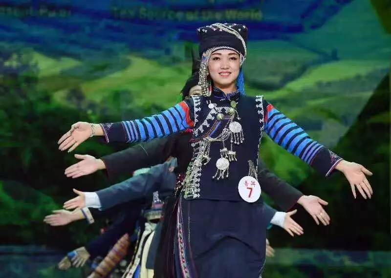 七彩云南彝族赛装节,七彩云南2019民族赛