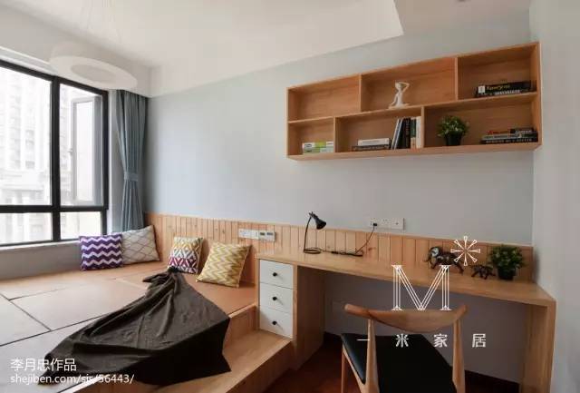 阳台改造榻榻米价格,阳台做榻榻米当卧室到底好不好