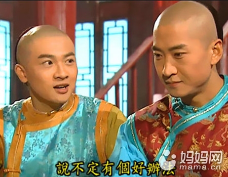 宝宝有眼病,小孩有飞蚊症正常吗