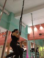 不让Jolin独占半空的倒吊美！|空中呼拉圈